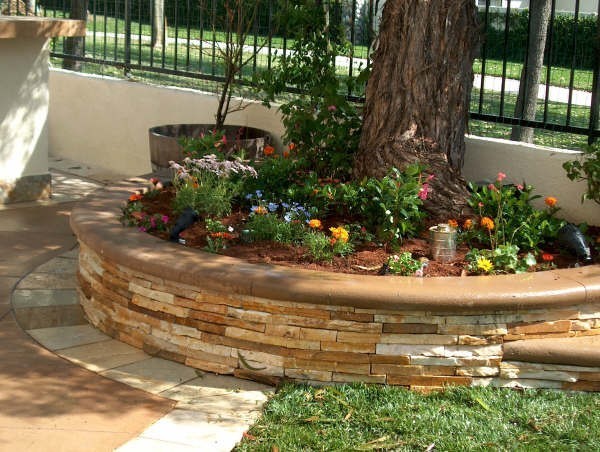 Concrete Pavers in Orange County, CA That Support Drainage and Durability